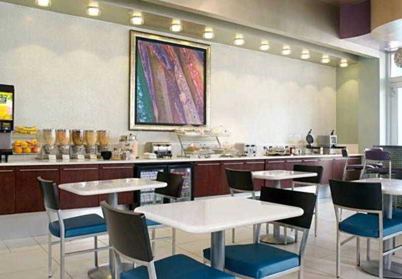 Springhill Suites By Marriott Philadelphia Airport / Ridley Park מראה חיצוני תמונה